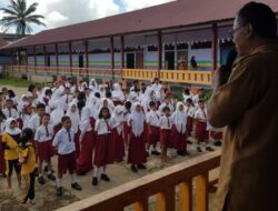 Tim KLB DBD Sosialisasi ke Sekolah Dasar di Sanggau